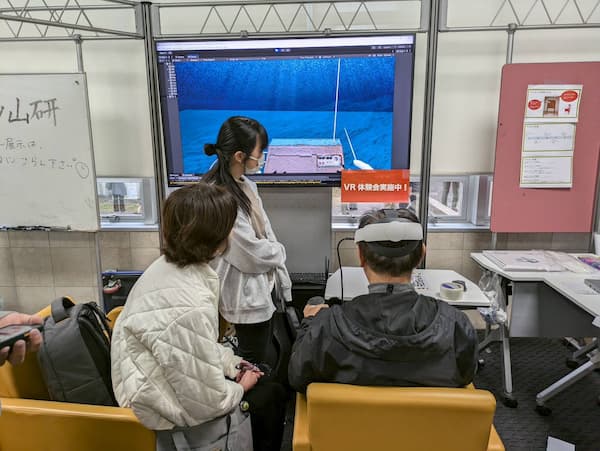 テクノの写真3